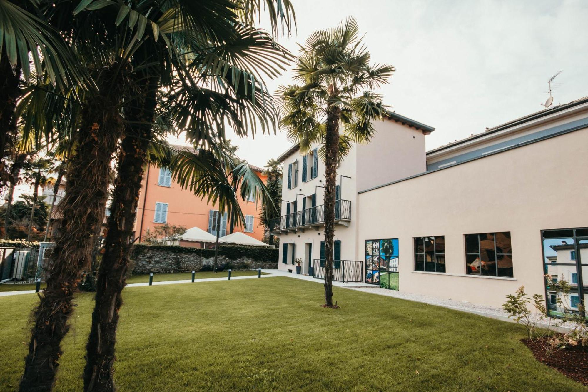 Gio Leo Guest House Lesa Exterior photo