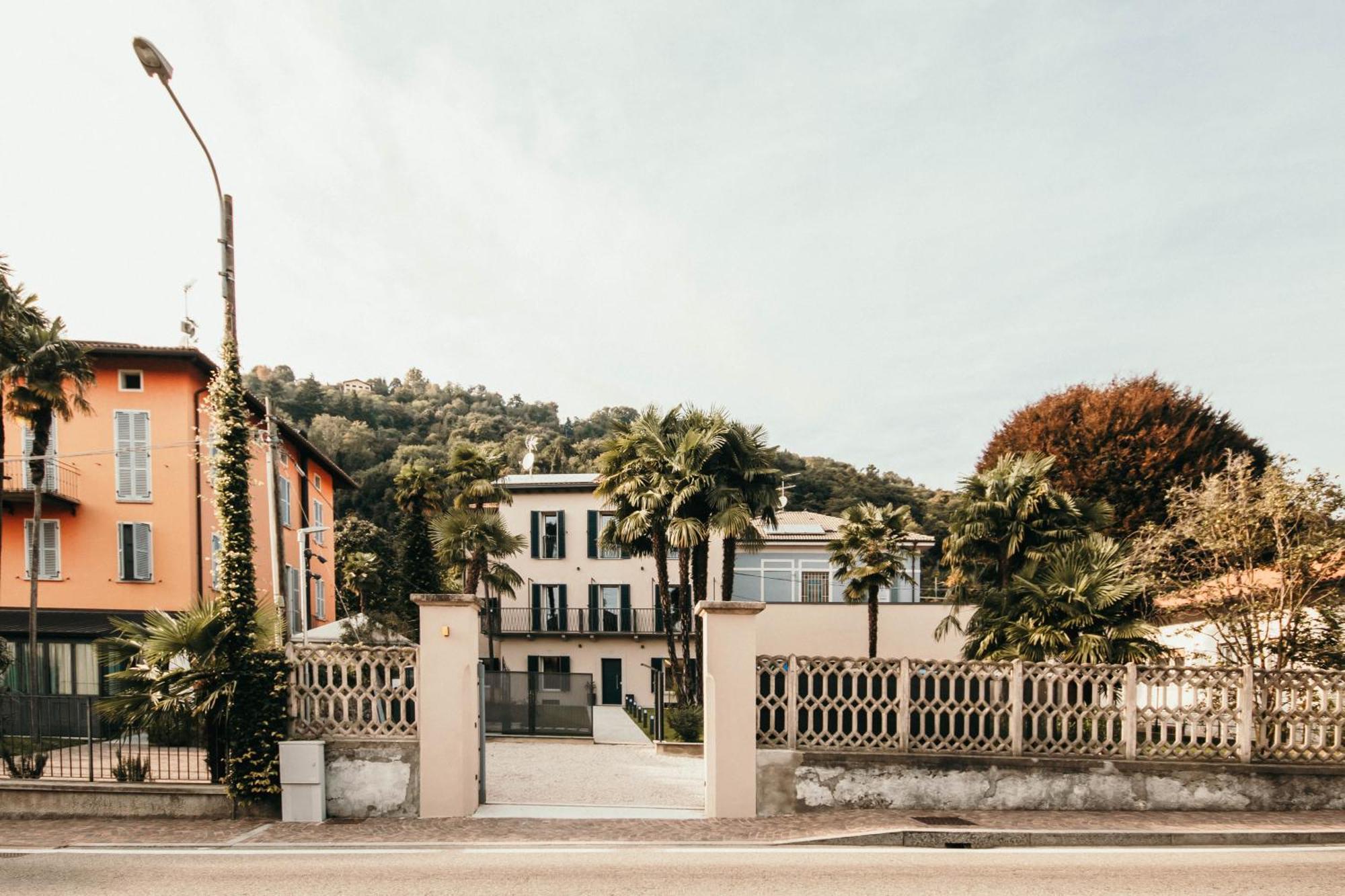 Gio Leo Guest House Lesa Exterior photo
