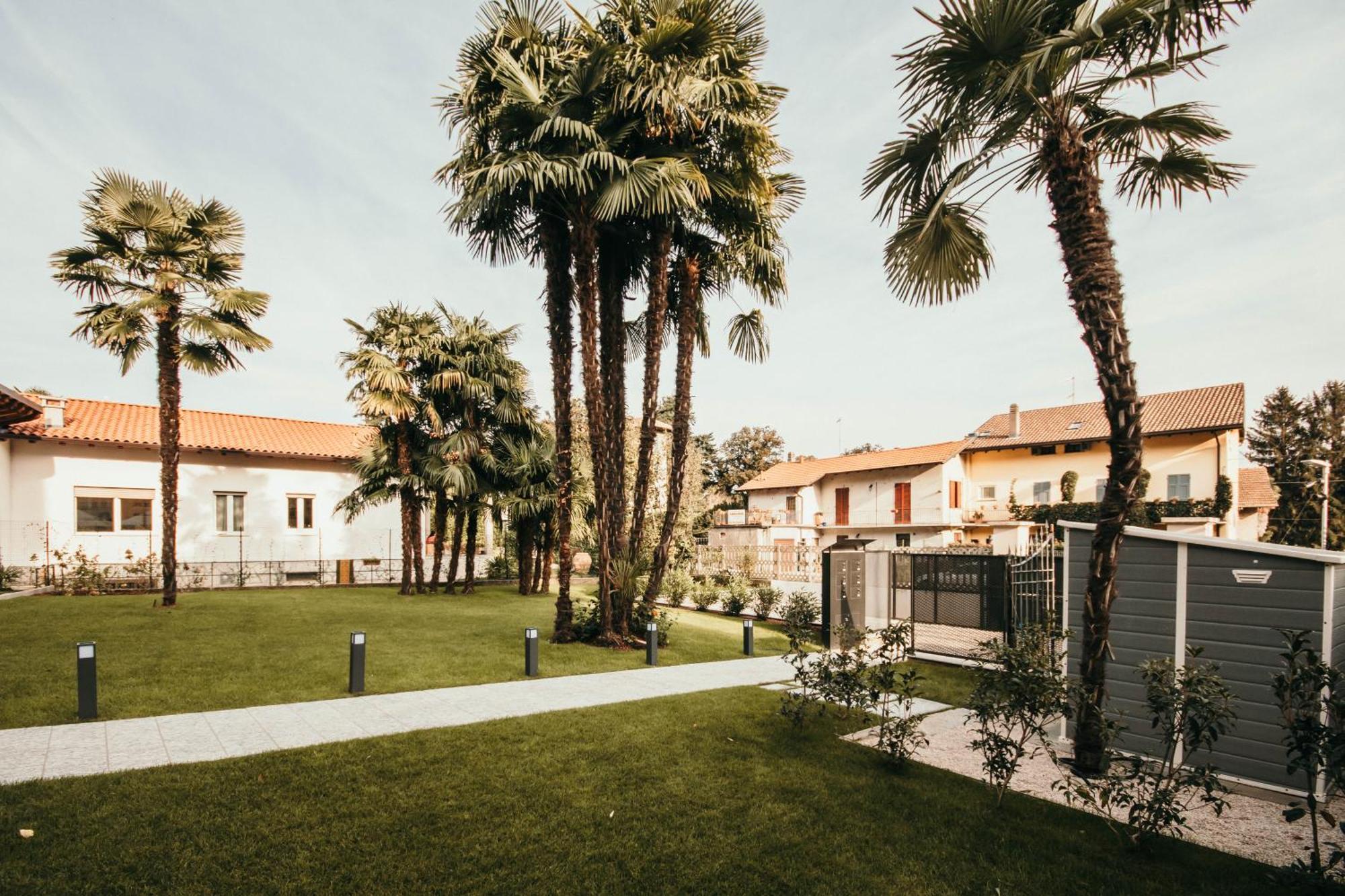 Gio Leo Guest House Lesa Exterior photo